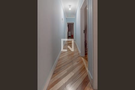 Corredor Superior de casa à venda com 3 quartos, 262m² em Jardim Maringa, São Paulo