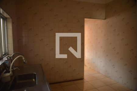 Cozinha de casa à venda com 2 quartos, 109m² em Cidade São Jorge, Santo André