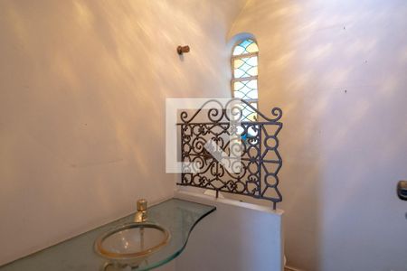 Lavabo Sala de casa para alugar com 2 quartos, 323m² em Liberdade, São Paulo