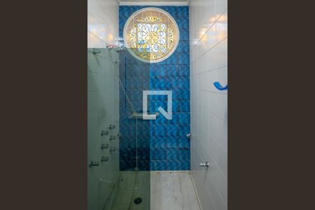 Banheiro da Suíte de casa para alugar com 2 quartos, 323m² em Liberdade, São Paulo