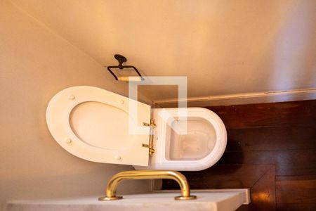 Lavabo Sala de casa para alugar com 2 quartos, 323m² em Liberdade, São Paulo