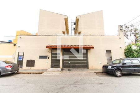 Fachada + Placa de casa de condomínio à venda com 2 quartos, 68m² em Vila Progresso (zona Leste), São Paulo