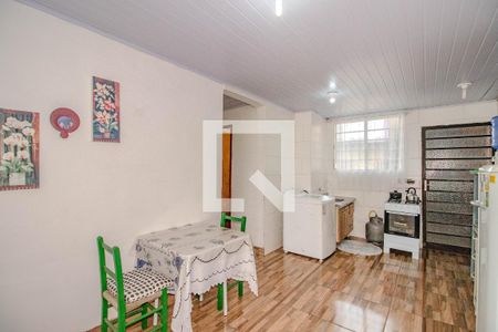 Sala e Cozinha de apartamento à venda com 2 quartos, 45m² em Rubem Berta, Porto Alegre
