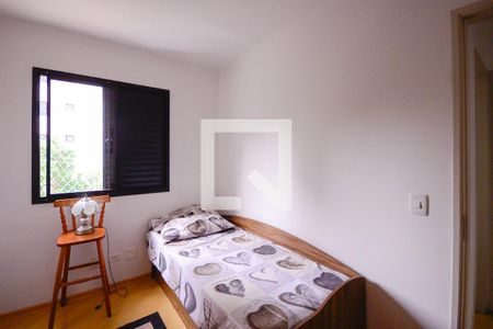 Quarto 2 de apartamento para alugar com 2 quartos, 50m² em Jardim Celeste, São Paulo