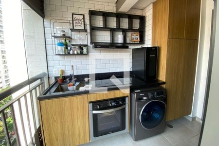 Apartamento à venda com 2 quartos, 70m² em Vila Romana, São Paulo