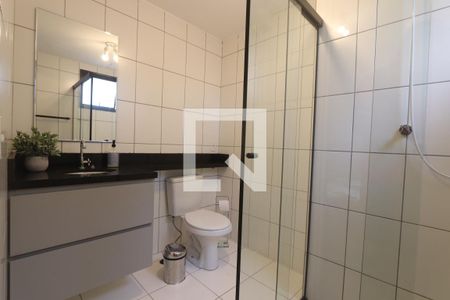 Banheiro da Suite de kitnet/studio à venda com 1 quarto, 28m² em Jardim Panorama, São Paulo