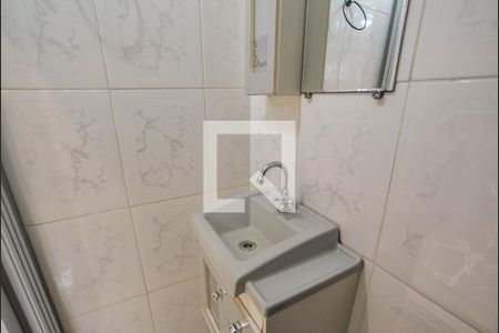 Lavabo de casa para alugar com 1 quarto, 60m² em Vila Luzita, Santo André