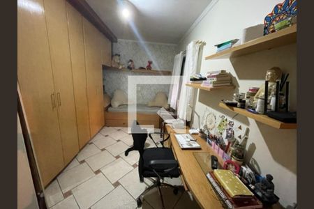 Casa à venda com 3 quartos, 220m² em Vila Camilópolis, Santo André