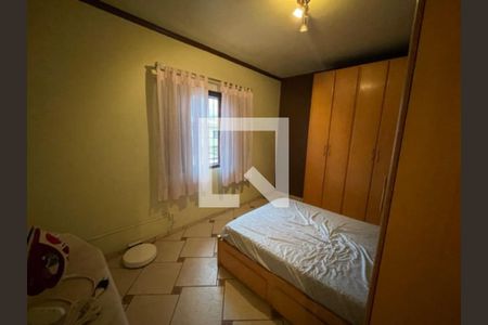 Casa à venda com 3 quartos, 220m² em Vila Camilópolis, Santo André