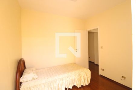 Quarto 2 de casa para alugar com 3 quartos, 125m² em Jardim Prudência, São Paulo