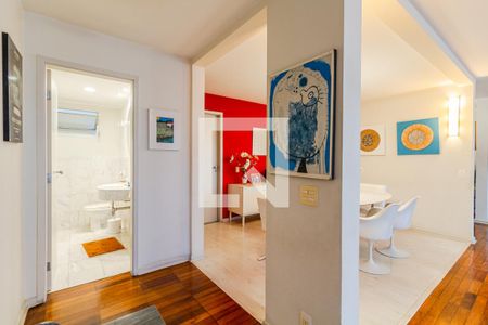 Sala de apartamento à venda com 3 quartos, 190m² em Cerqueira César, São Paulo