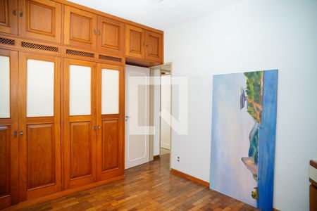 Quarto 2 de apartamento à venda com 3 quartos, 200m² em Icaraí, Niterói