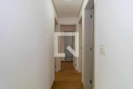 Corredor de apartamento para alugar com 3 quartos, 73m² em Vila Andrade, São Paulo