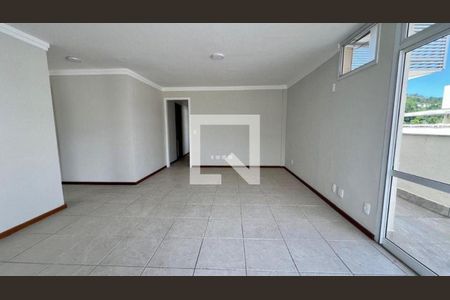 Apartamento à venda com 3 quartos, 200m² em Itaipu, Niterói