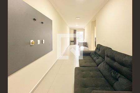 Sala de TV de apartamento para alugar com 2 quartos, 65m² em Ingleses do Rio Vermelho, Florianópolis