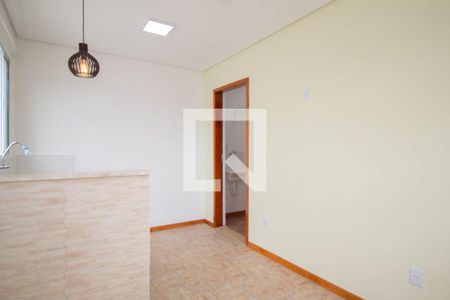Sala de casa para alugar com 1 quarto, 30m² em Jardim Jaragua (sao Domingos), São Paulo