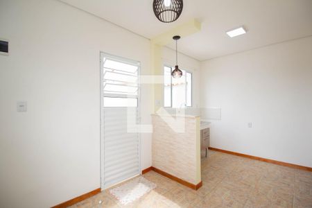 Sala de casa para alugar com 1 quarto, 30m² em Jardim Jaragua (sao Domingos), São Paulo