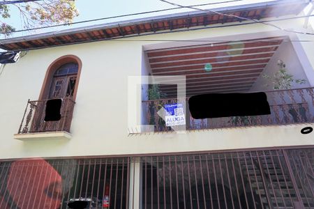 Fachada  de casa para alugar com 3 quartos, 300m² em Floresta, Belo Horizonte
