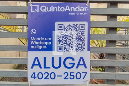 Placa de casa à venda com 3 quartos, 105m² em Vila Granada, São Paulo