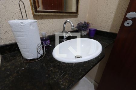 Lavabo de casa para alugar com 3 quartos, 126m² em Parque Independencia, São Paulo