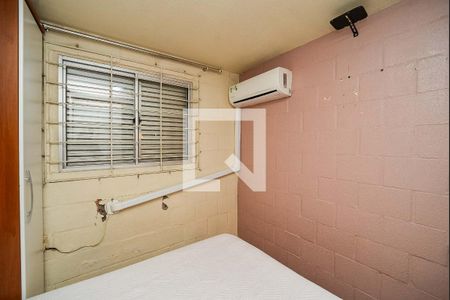 Quarto 1 de apartamento para alugar com 2 quartos, 40m² em Rubem Berta, Porto Alegre