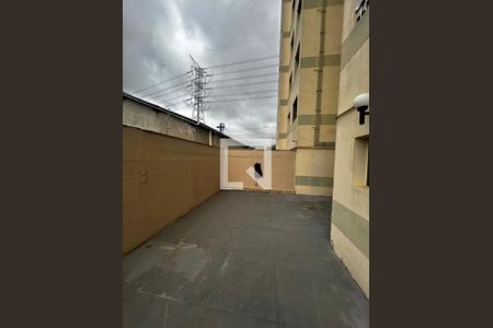 Foto 03 de apartamento à venda com 3 quartos, 60m² em Jardim Ivana, São Paulo