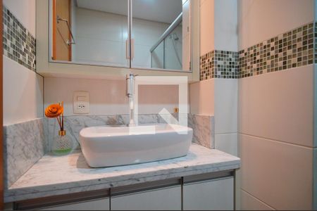 Banheiro da Suíte de apartamento à venda com 2 quartos, 71m² em Centro, Novo Hamburgo