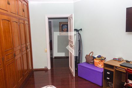 Quarto 1 de casa à venda com 4 quartos, 525m² em Interlagos, São Paulo
