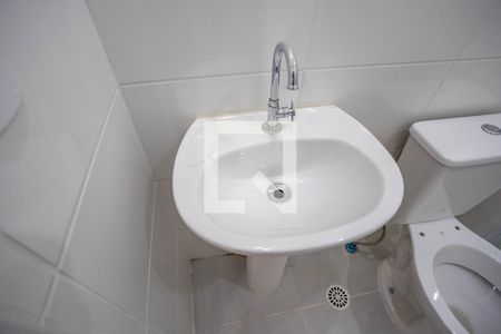 Banheiro de apartamento para alugar com 2 quartos, 40m² em Centro, Diadema