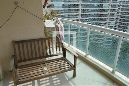 Varanda de apartamento para alugar com 3 quartos, 102m² em Barra Olímpica, Rio de Janeiro