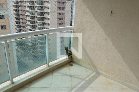 Varanda de apartamento para alugar com 3 quartos, 102m² em Barra Olímpica, Rio de Janeiro