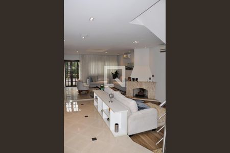 Detalhe - Sala de casa à venda com 3 quartos, 320m² em City América, São Paulo