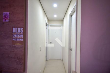Corredor de apartamento à venda com 2 quartos, 43m² em Jardim Novo Taboao, São Paulo