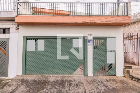 Fachada de casa à venda com 4 quartos, 150m² em Vila Rio Branco, São Paulo