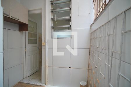 Cozinha de apartamento para alugar com 2 quartos, 45m² em São Geraldo, Porto Alegre