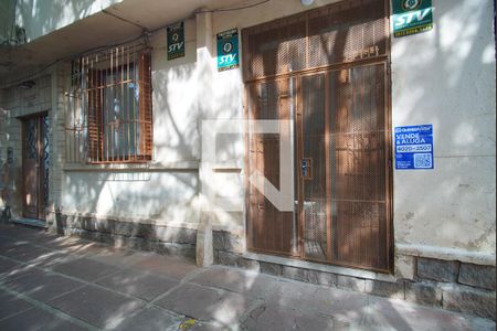 Plaquinha de apartamento para alugar com 2 quartos, 45m² em São Geraldo, Porto Alegre