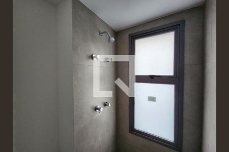 Banheiro de apartamento à venda com 1 quarto, 31m² em Indianópolis, São Paulo