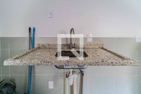 Cozinha de apartamento à venda com 1 quarto, 30m² em Vila Sonia, São Paulo