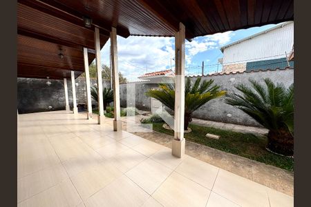 Quintal com Churrasqueira de casa à venda com 3 quartos, 750m² em Parque Sao Luiz, Jundiaí