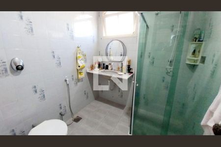 Casa à venda com 4 quartos, 213m² em Piratininga, Niterói