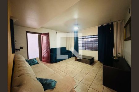 Casa à venda com 3 quartos, 182m² em Jardim Luanda, São Paulo