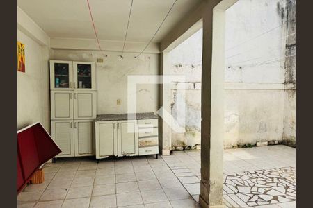Casa à venda com 3 quartos, 182m² em Jardim Luanda, São Paulo