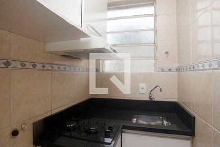 Cozinha de kitnet/studio para alugar com 1 quarto, 23m² em Centro Histórico, Porto Alegre