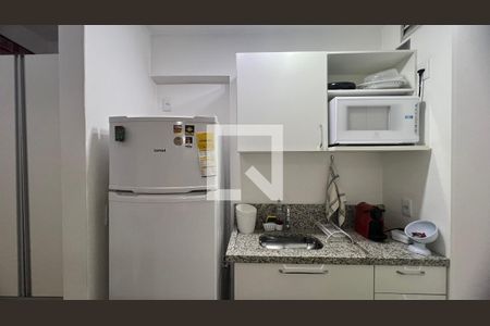 Cozinha de kitnet/studio à venda com 1 quarto, 30m² em Jardim Paulista, São Paulo