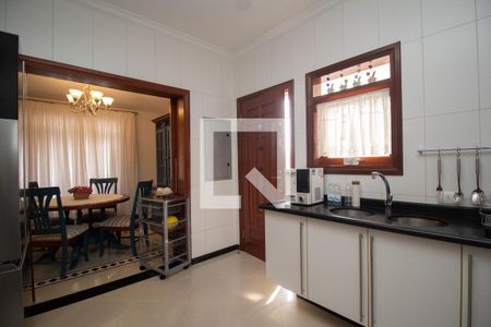 Cozinha de casa para alugar com 4 quartos, 400m² em City América, São Paulo