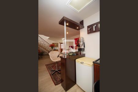 Sala - Bar de casa à venda com 4 quartos, 400m² em City América, São Paulo