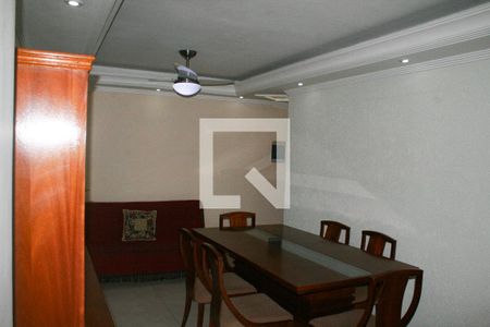 Sala de apartamento para alugar com 2 quartos, 80m² em Guilhermina, Praia Grande
