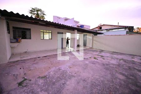 Área comum de casa para alugar com 2 quartos, 80m² em Setor Sul, Goiânia