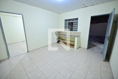Cozinha de casa para alugar com 2 quartos, 80m² em Setor Sul, Goiânia