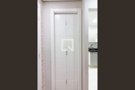 Lavabo de apartamento para alugar com 3 quartos, 56m² em Padroeira, Osasco